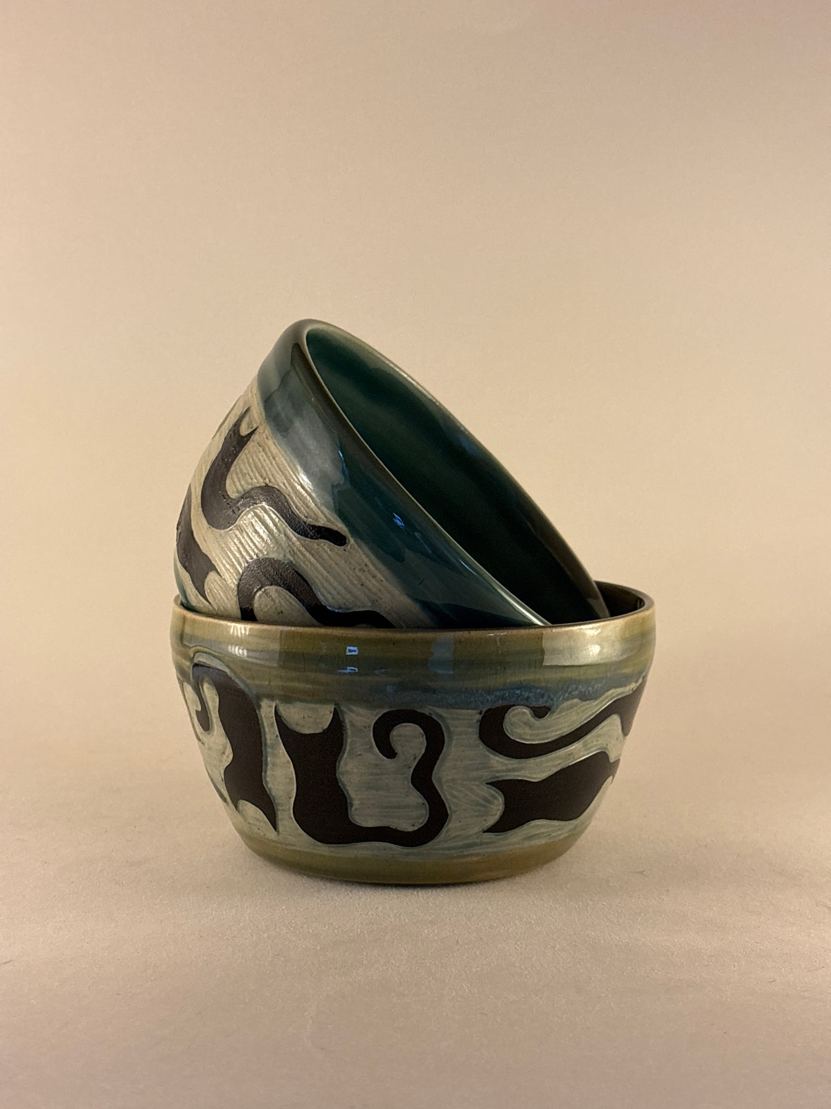 Gothic Bowls & Dishes