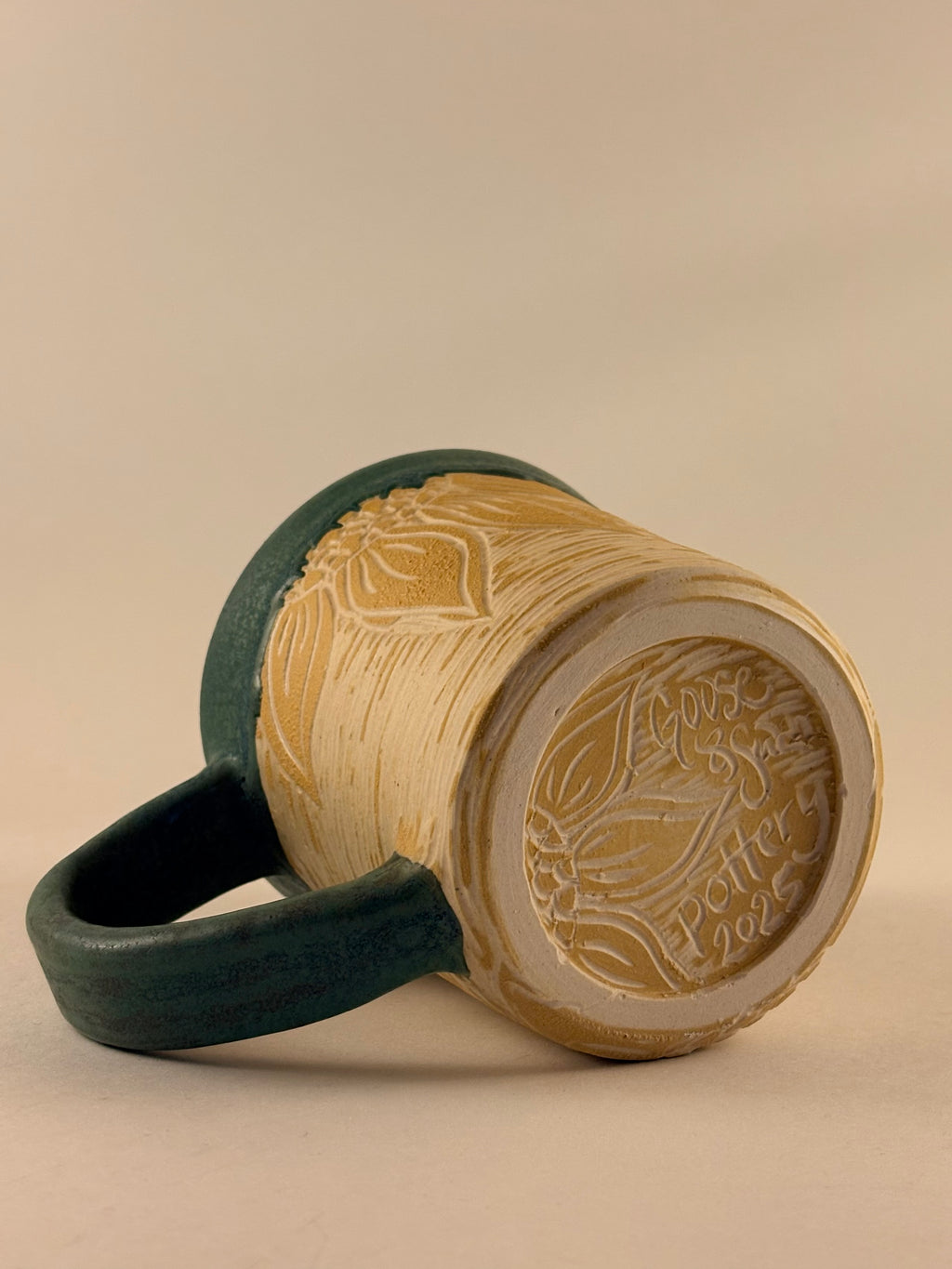 Yellow Flower Mug - 10 fl oz