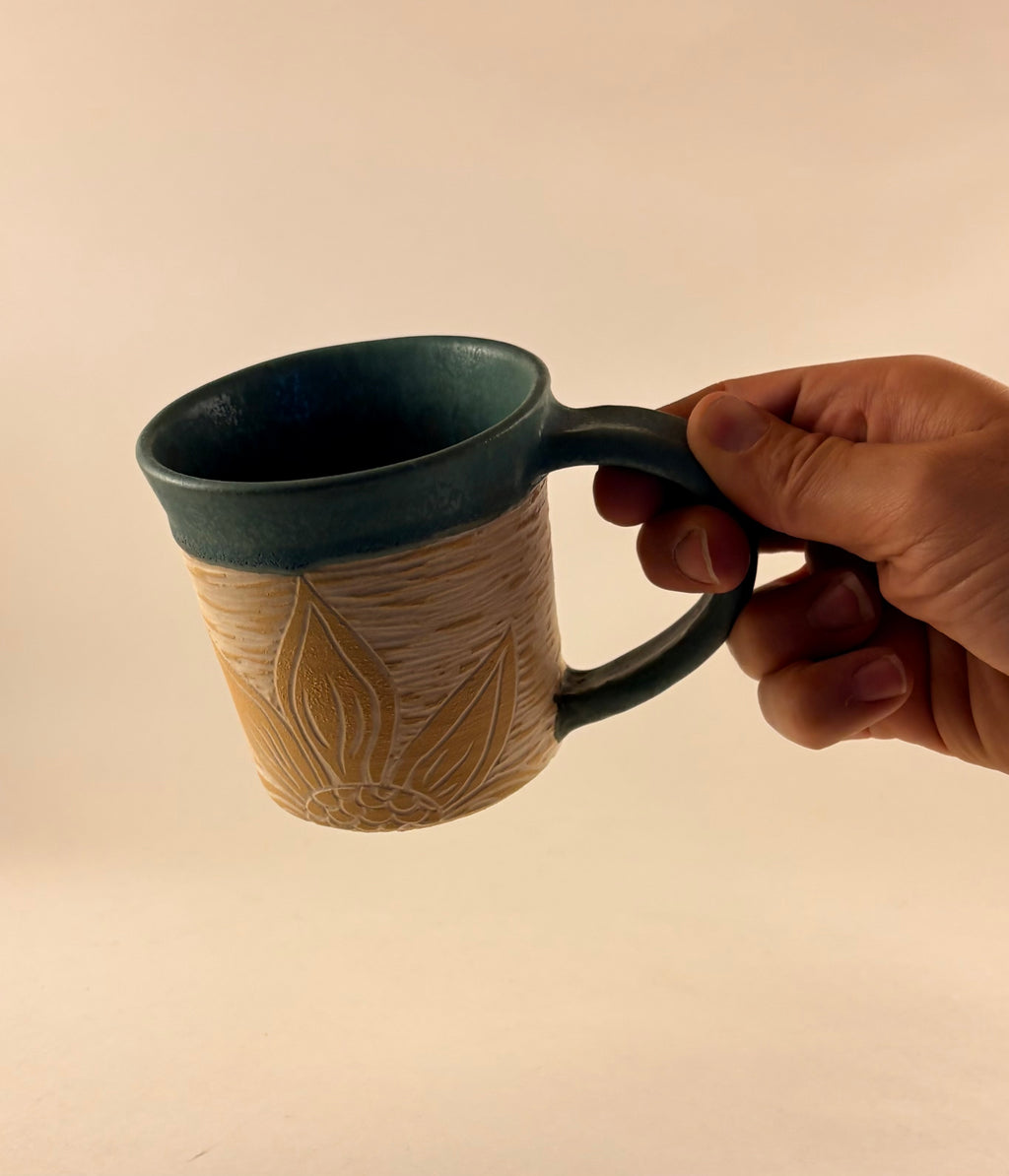 Yellow Flower Mug - 10 fl oz